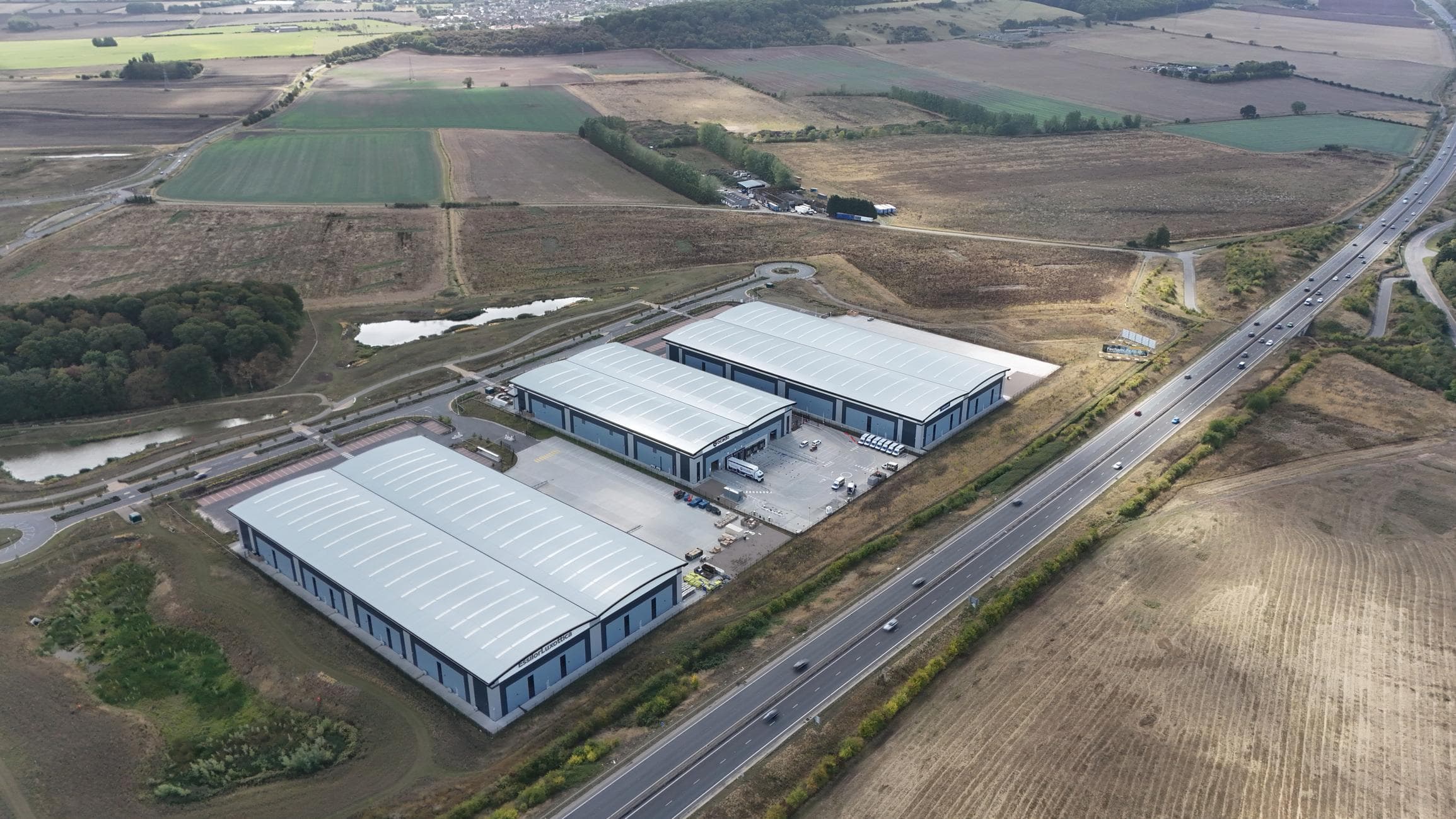 Logistics & Warehousing